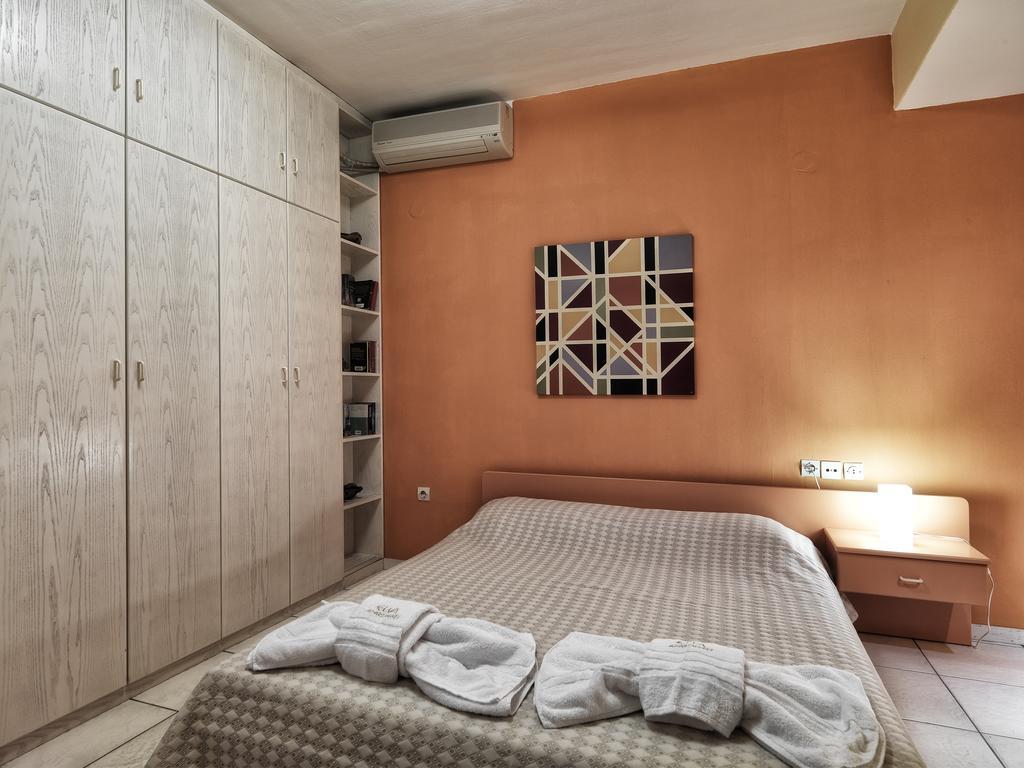 Elia Apartments Áfitos Quarto foto
