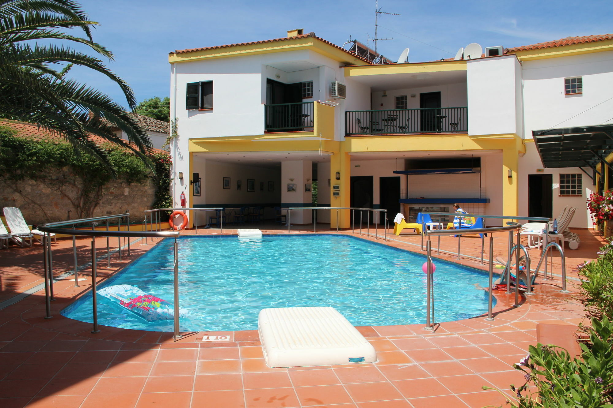 Elia Apartments Áfitos Exterior foto